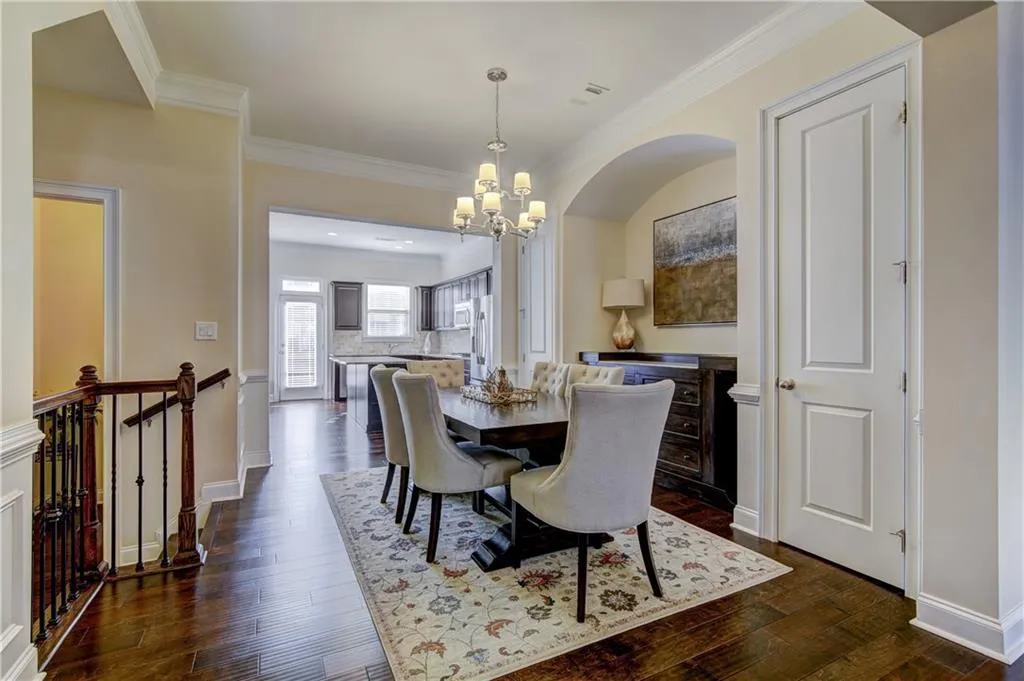 318 Alderwood Lane Lane, Atlanta, Georgia 30328, 3 Bedrooms Bedrooms, ,3 BathroomsBathrooms,Residential,Sold,318 Alderwood Lane Lane,6102886