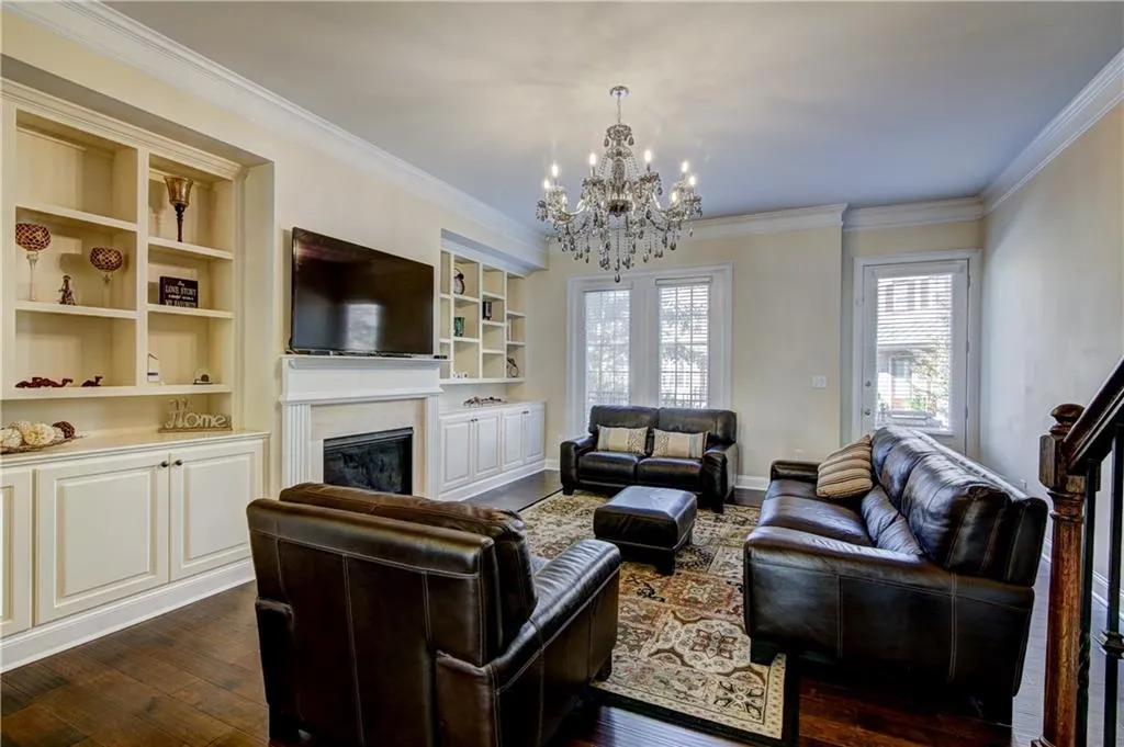 318 Alderwood Lane Lane, Atlanta, Georgia 30328, 3 Bedrooms Bedrooms, ,3 BathroomsBathrooms,Residential,Sold,318 Alderwood Lane Lane,6102886