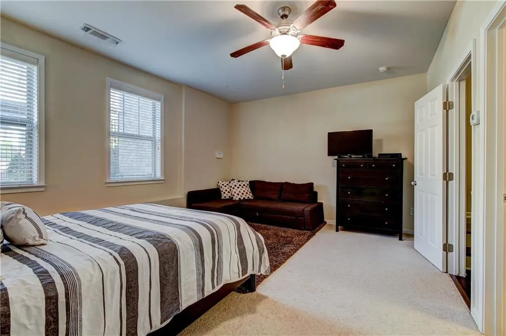 318 Alderwood Lane Lane, Atlanta, Georgia 30328, 3 Bedrooms Bedrooms, ,3 BathroomsBathrooms,Residential,Sold,318 Alderwood Lane Lane,6102886