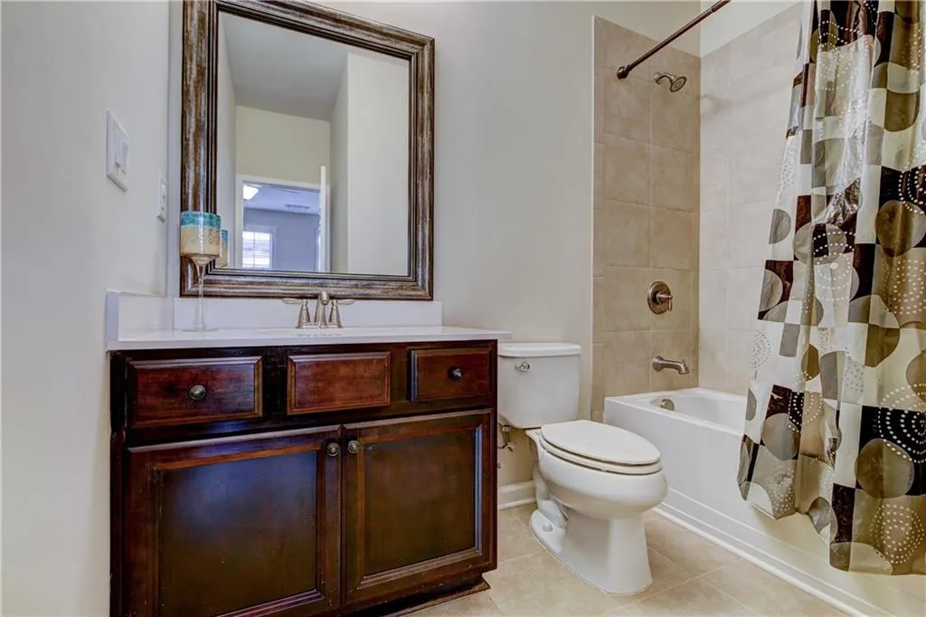 318 Alderwood Lane Lane, Atlanta, Georgia 30328, 3 Bedrooms Bedrooms, ,3 BathroomsBathrooms,Residential,Sold,318 Alderwood Lane Lane,6102886