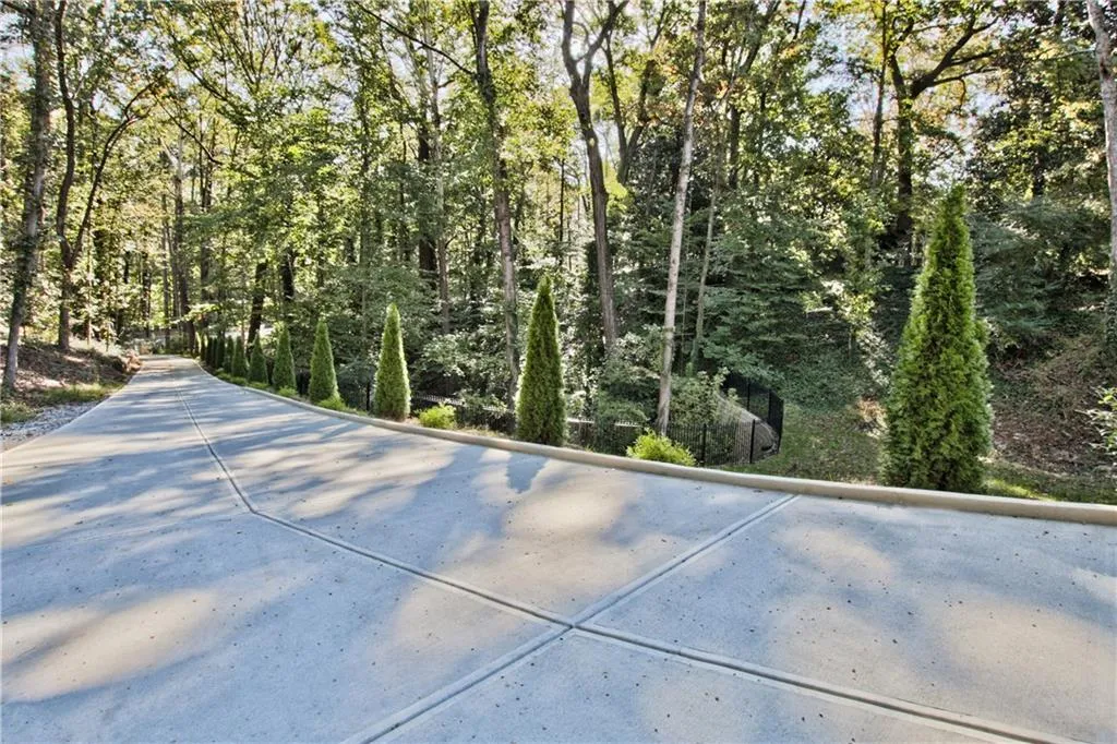 3620 Cloudland Drive Nw, Atlanta, Georgia 30327, 6 Bedrooms Bedrooms, ,6 BathroomsBathrooms,Residential,Sold,3620 Cloudland Drive Nw,5932684
