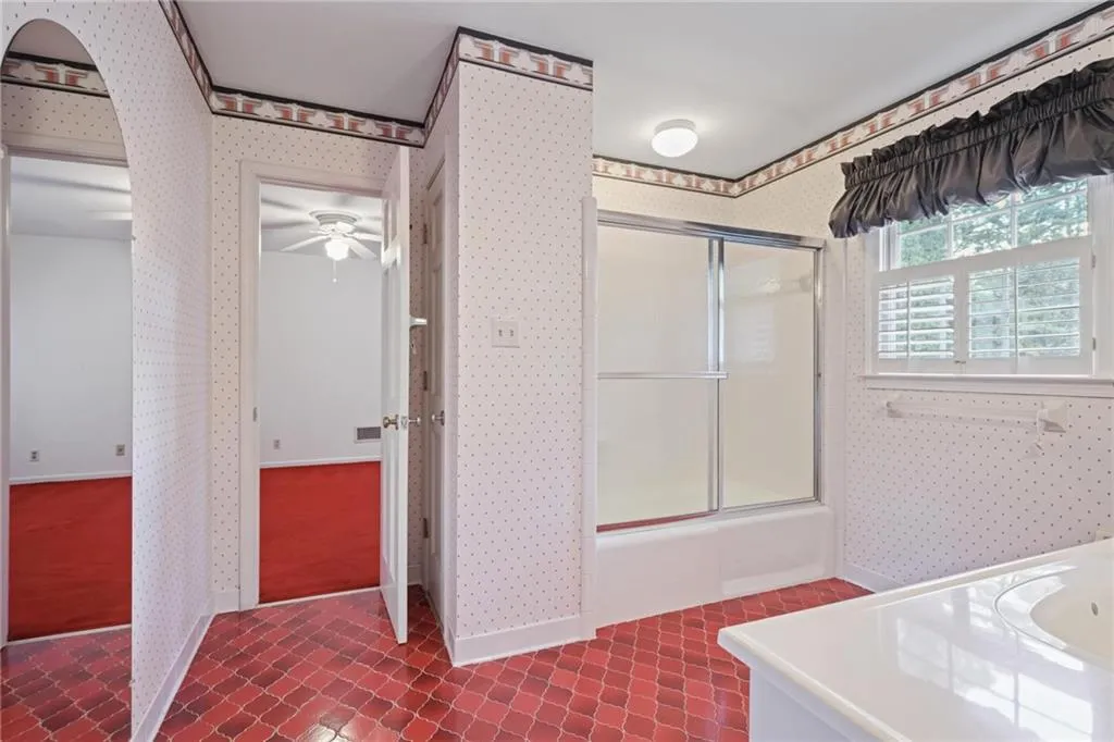 7570 Chaparral Drive, Atlanta, Georgia 30350, 4 Bedrooms Bedrooms, ,3 BathroomsBathrooms,Residential,For Sale,7570 Chaparral Drive,7657627