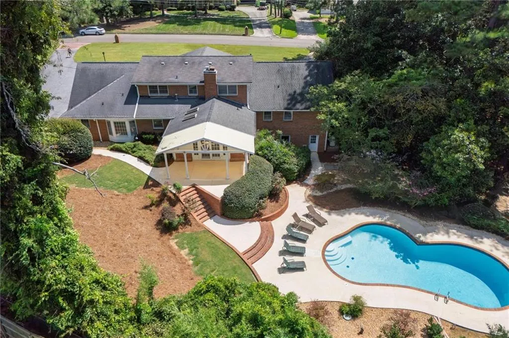 7570 Chaparral Drive, Atlanta, Georgia 30350, 4 Bedrooms Bedrooms, ,3 BathroomsBathrooms,Residential,For Sale,7570 Chaparral Drive,7657627