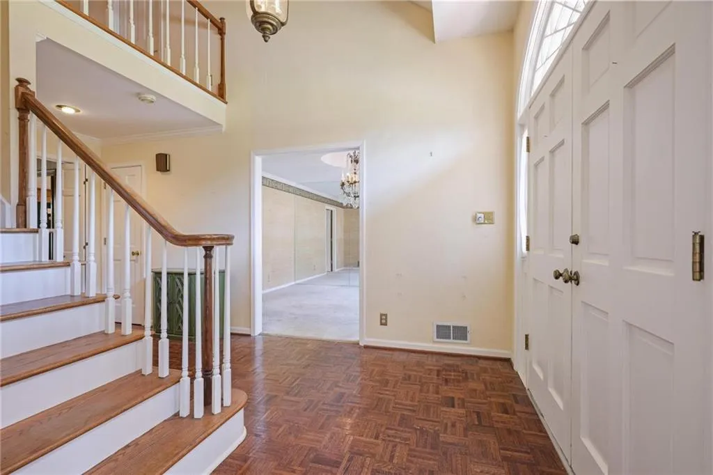 7570 Chaparral Drive, Atlanta, Georgia 30350, 4 Bedrooms Bedrooms, ,3 BathroomsBathrooms,Residential,For Sale,7570 Chaparral Drive,7657627