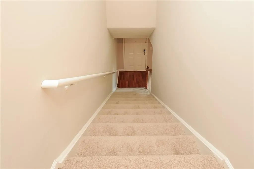 155 N River Drive Unit A, Atlanta, Georgia 30350, 2 Bedrooms Bedrooms, ,2 BathroomsBathrooms,Residential,Sold,155 N River Drive Unit A,7061286