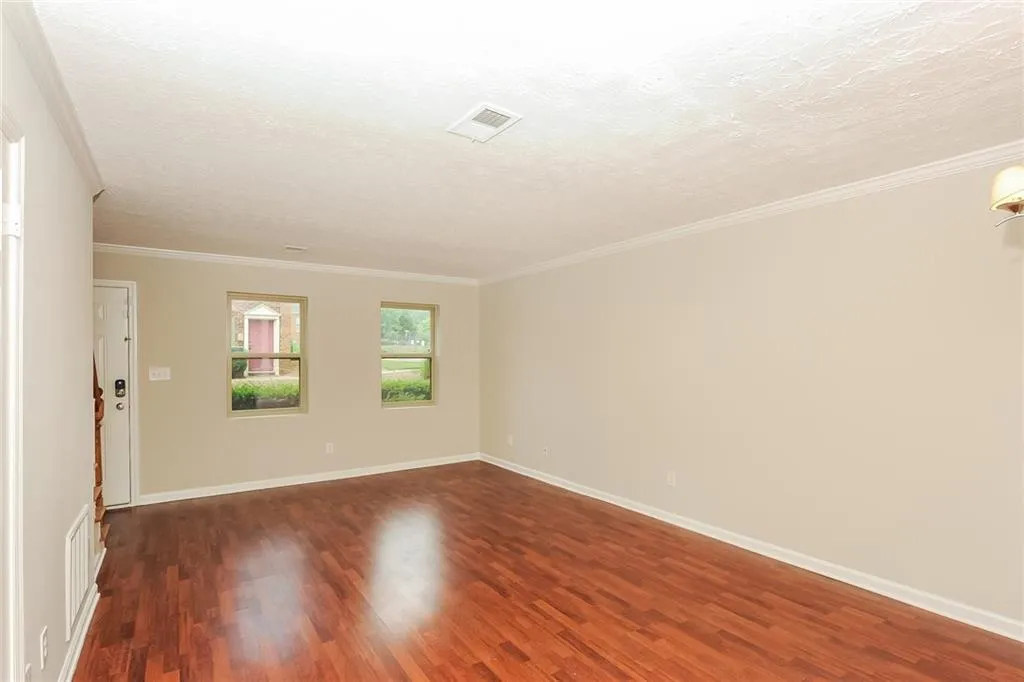 155 N River Drive Unit A, Atlanta, Georgia 30350, 2 Bedrooms Bedrooms, ,2 BathroomsBathrooms,Residential,Sold,155 N River Drive Unit A,7061286