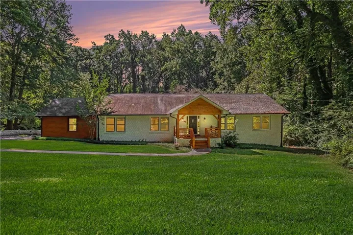 2800 Duke Of Gloucester Street, Atlanta, Georgia 30344