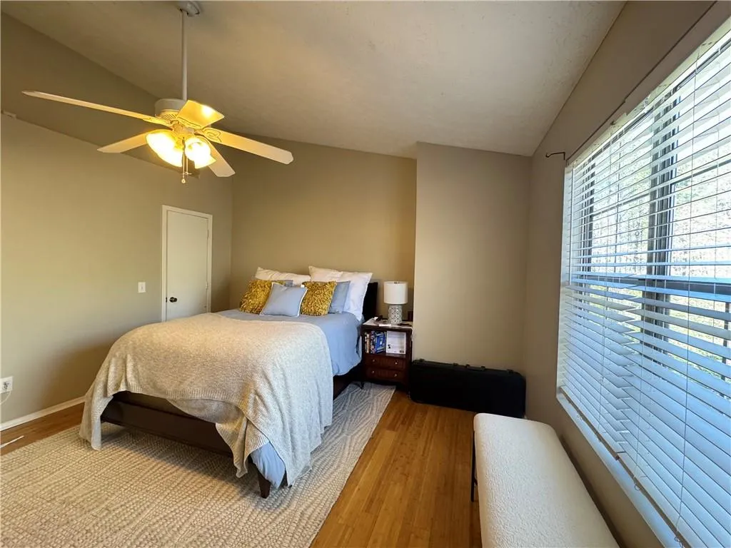 2104 Queen Anne Court, Sandy Springs, Georgia 30350, 3 Bedrooms Bedrooms, ,3 BathroomsBathrooms,Residential,For Sale,2104 Queen Anne Court,7682252