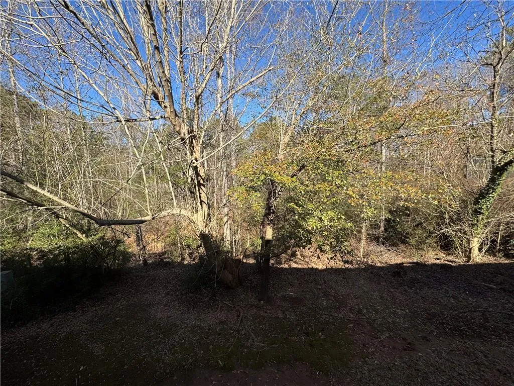 2104 Queen Anne Court, Sandy Springs, Georgia 30350, 3 Bedrooms Bedrooms, ,3 BathroomsBathrooms,Residential,For Sale,2104 Queen Anne Court,7682252