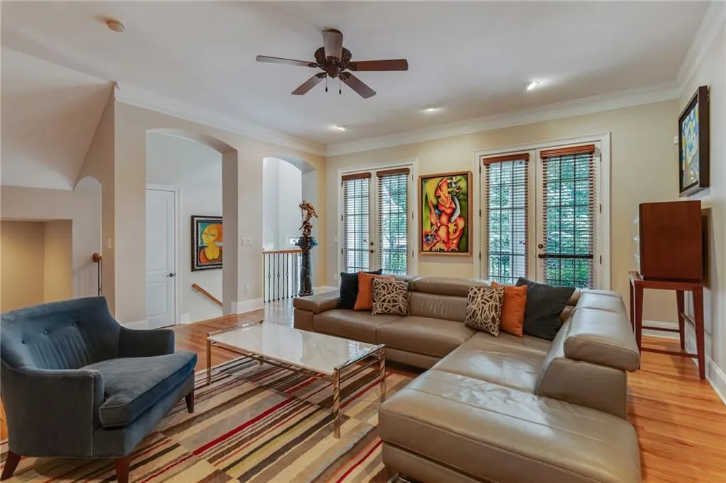 5964 Reddington Way, Sandy Springs, Georgia 30328, 3 Bedrooms Bedrooms, ,3 BathroomsBathrooms,Residential,Sold,5964 Reddington Way,6066702