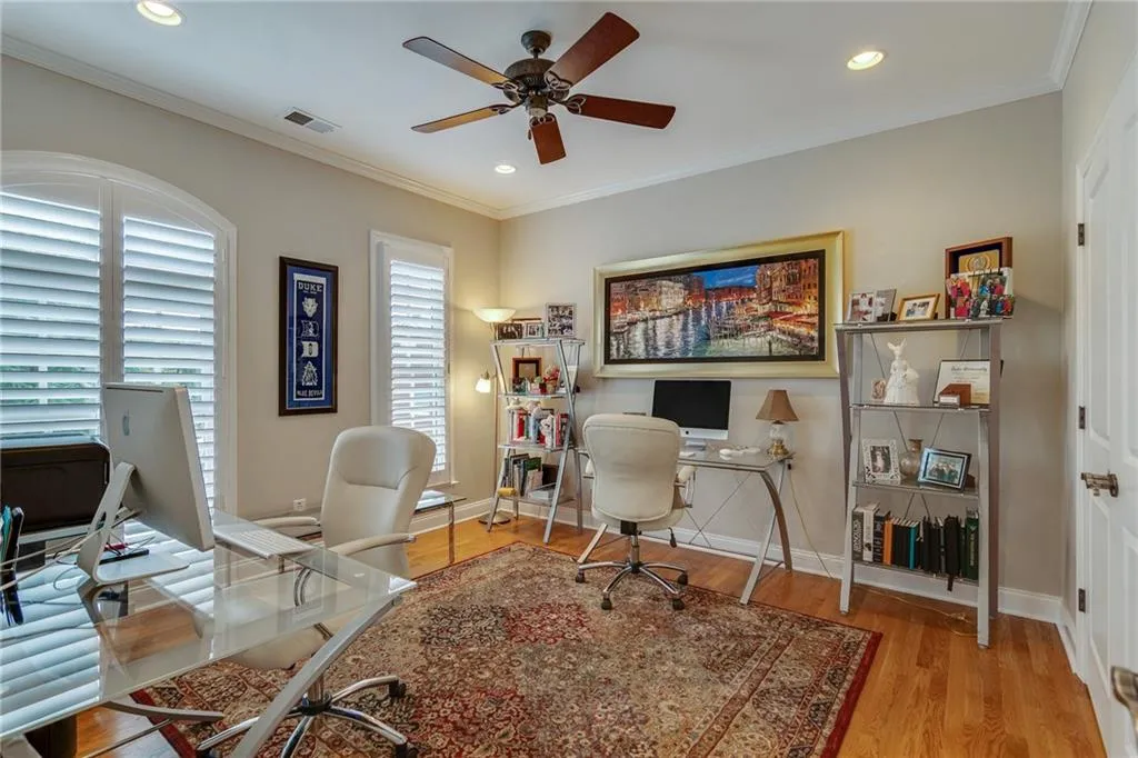 5964 Reddington Way, Sandy Springs, Georgia 30328, 3 Bedrooms Bedrooms, ,3 BathroomsBathrooms,Residential,Sold,5964 Reddington Way,6066702
