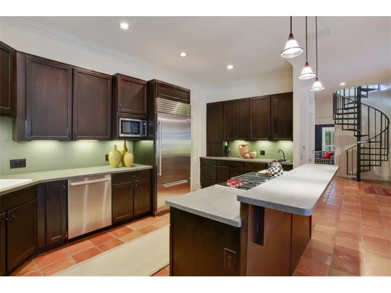 4350 Davidson Avenue Ne, Atlanta, Georgia 30319, 6 Bedrooms Bedrooms, ,4 BathroomsBathrooms,Residential,Sold,4350 Davidson Avenue Ne,5631406