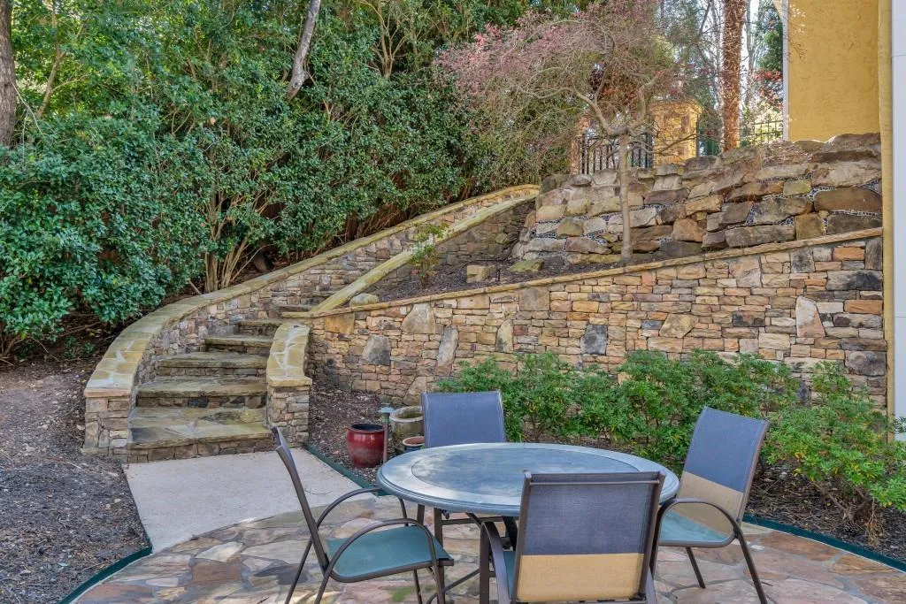 7900 Fawndale Way, Atlanta, Georgia 30350, 5 Bedrooms Bedrooms, ,4 BathroomsBathrooms,Residential,Sold,7900 Fawndale Way,6525904
