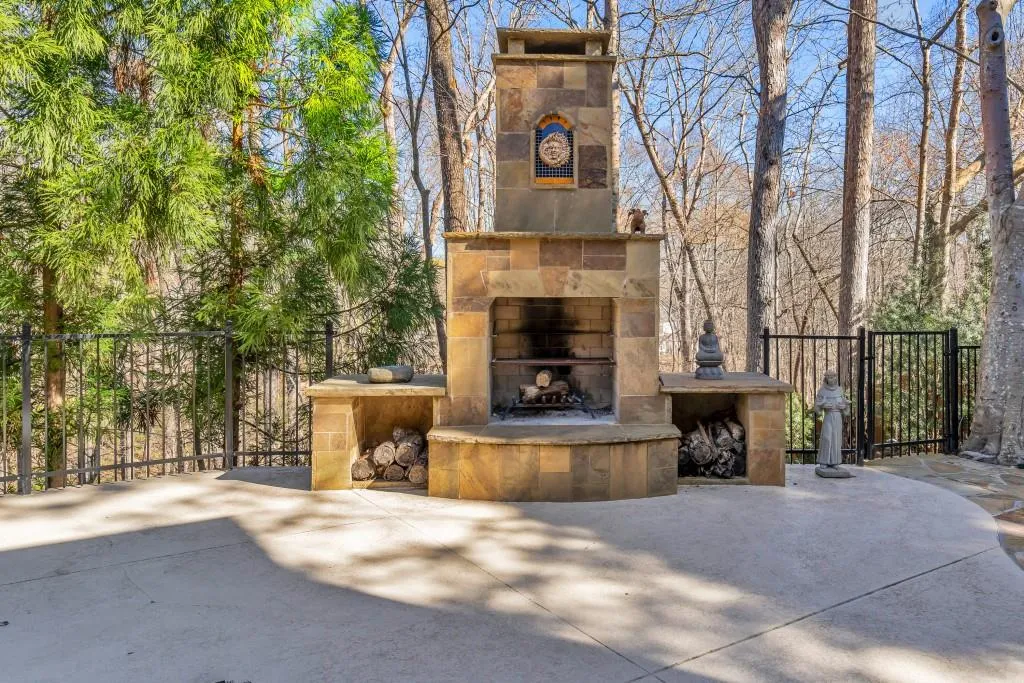 7900 Fawndale Way, Atlanta, Georgia 30350, 5 Bedrooms Bedrooms, ,4 BathroomsBathrooms,Residential,Sold,7900 Fawndale Way,6525904