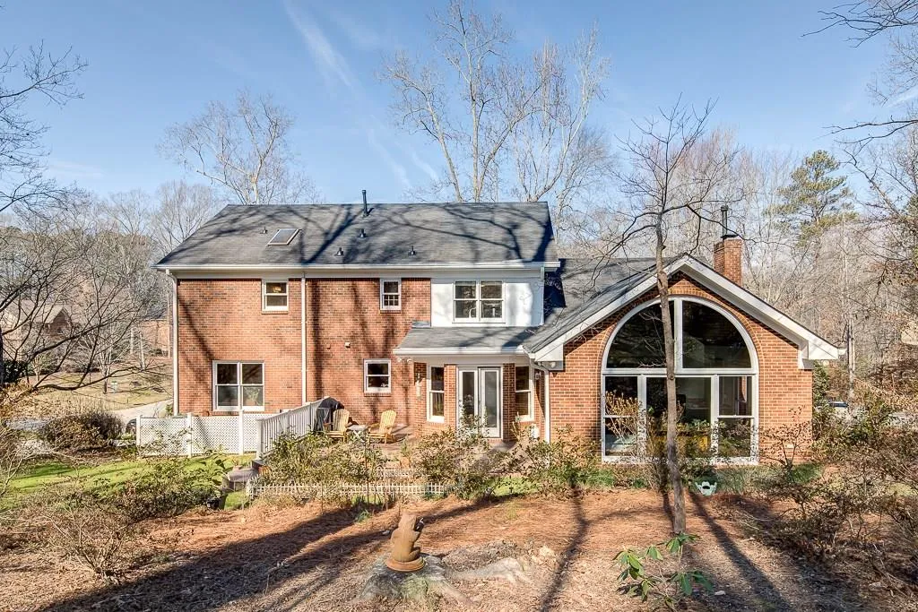 5065 Magnolia Bluff Drive, Sandy Springs, Georgia 30350, 4 Bedrooms Bedrooms, ,3 BathroomsBathrooms,Residential,Sold,5065 Magnolia Bluff Drive,5801367