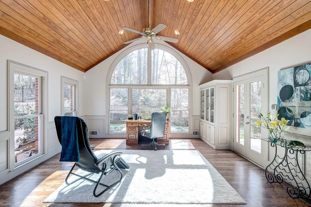 5065 Magnolia Bluff Drive, Sandy Springs, Georgia 30350, 4 Bedrooms Bedrooms, ,3 BathroomsBathrooms,Residential,Sold,5065 Magnolia Bluff Drive,5801367