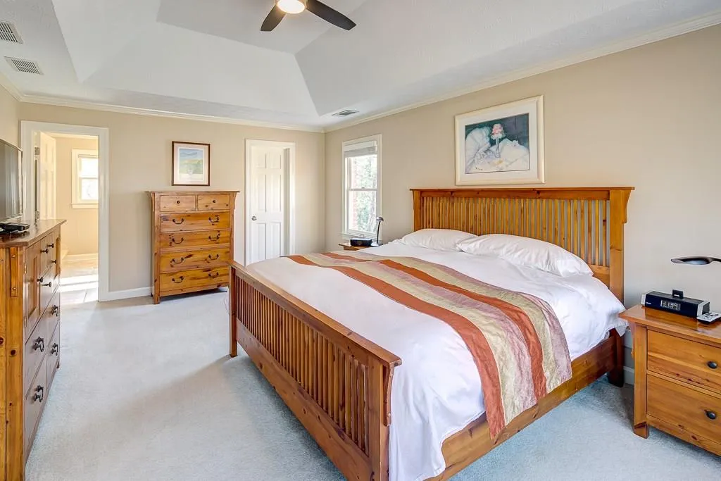 5065 Magnolia Bluff Drive, Sandy Springs, Georgia 30350, 4 Bedrooms Bedrooms, ,3 BathroomsBathrooms,Residential,Sold,5065 Magnolia Bluff Drive,5801367