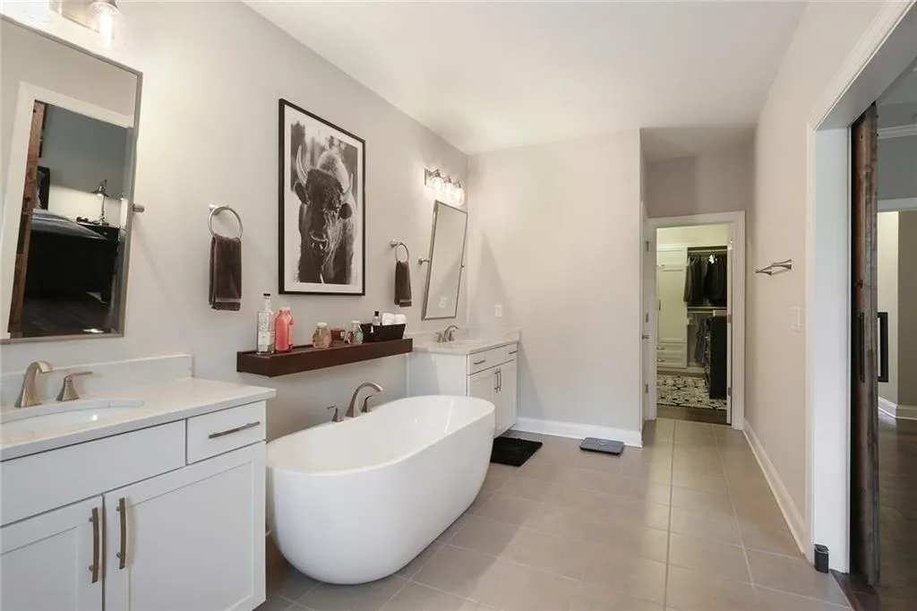 53 Winslow Street, Atlanta, Georgia 30328, 4 Bedrooms Bedrooms, ,4 BathroomsBathrooms,Residential,Sold,53 Winslow Street,6728152