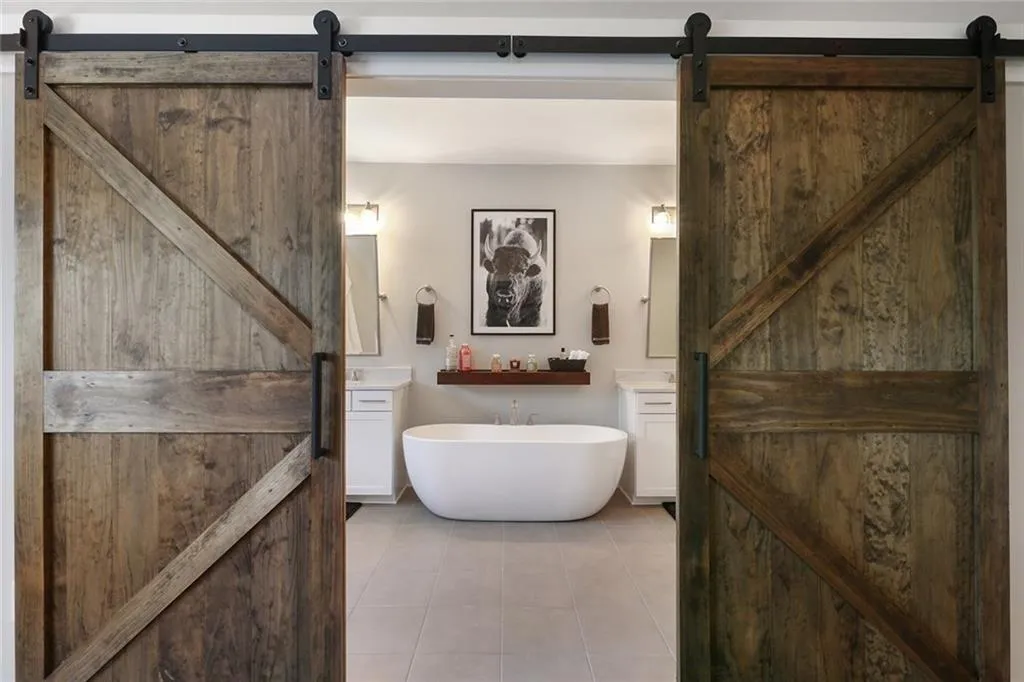 53 Winslow Street, Atlanta, Georgia 30328, 4 Bedrooms Bedrooms, ,4 BathroomsBathrooms,Residential,Sold,53 Winslow Street,6728152