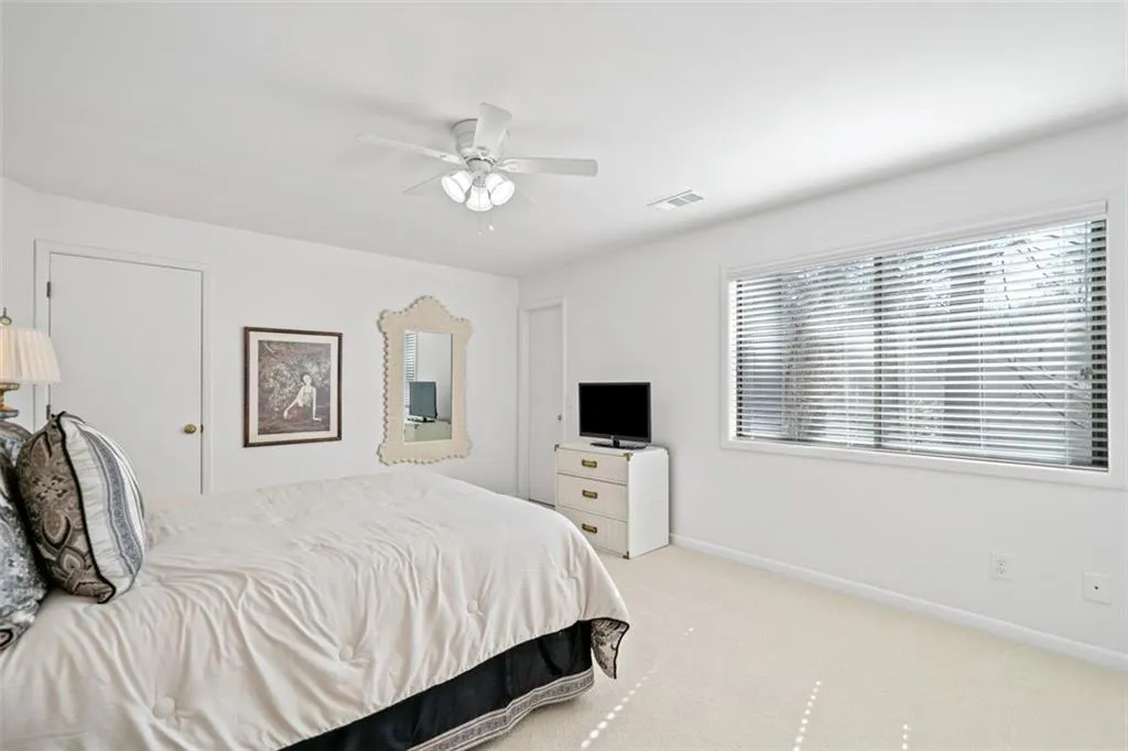 2nd of 3 generous sized secondary bedrooms with huge walk-in closet