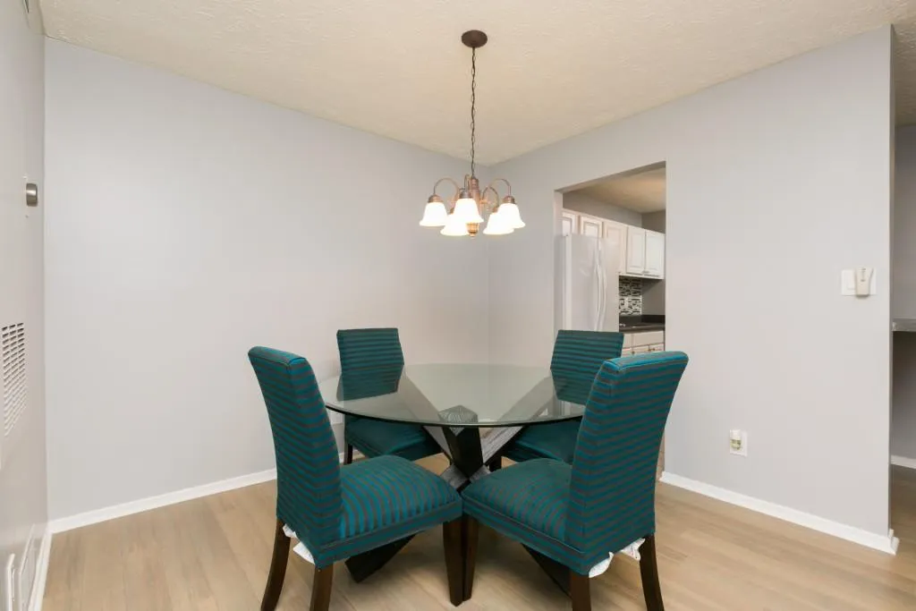 6800 Glenridge Drive Unit 6804h, Sandy Springs, Georgia 30328, 2 Bedrooms Bedrooms, ,1 BathroomBathrooms,Residential,Sold,6800 Glenridge Drive Unit 6804h,5844799