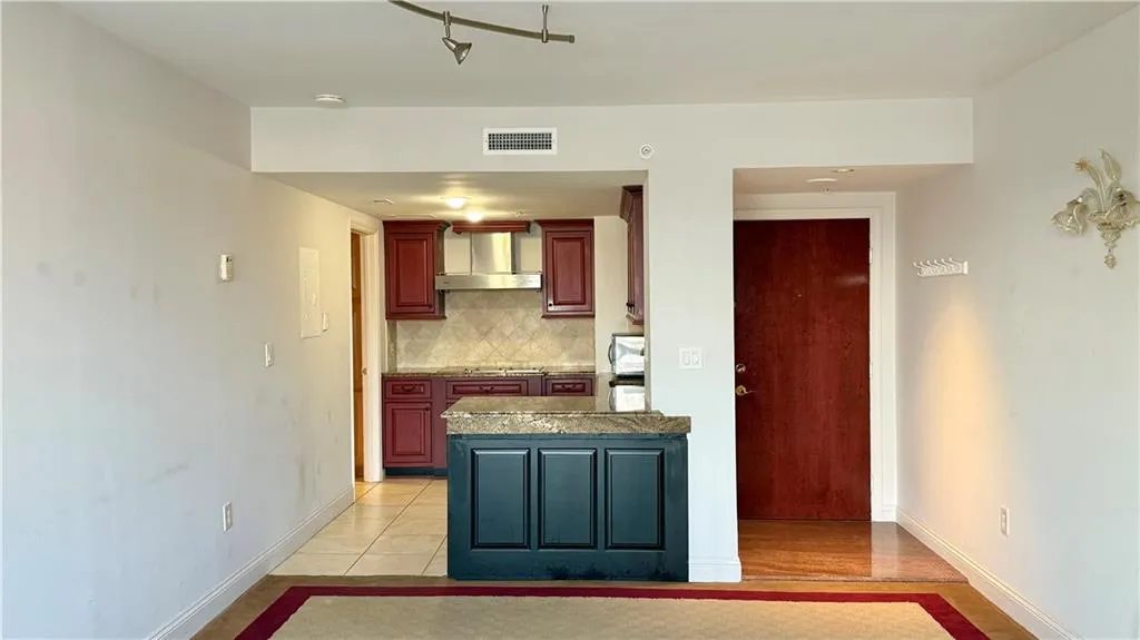 199 14th Street Ne Unit 812, Atlanta, Georgia 30309, 1 Bedroom Bedrooms, ,1 BathroomBathrooms,Residential,For Sale,199 14th Street Ne Unit 812,7644714