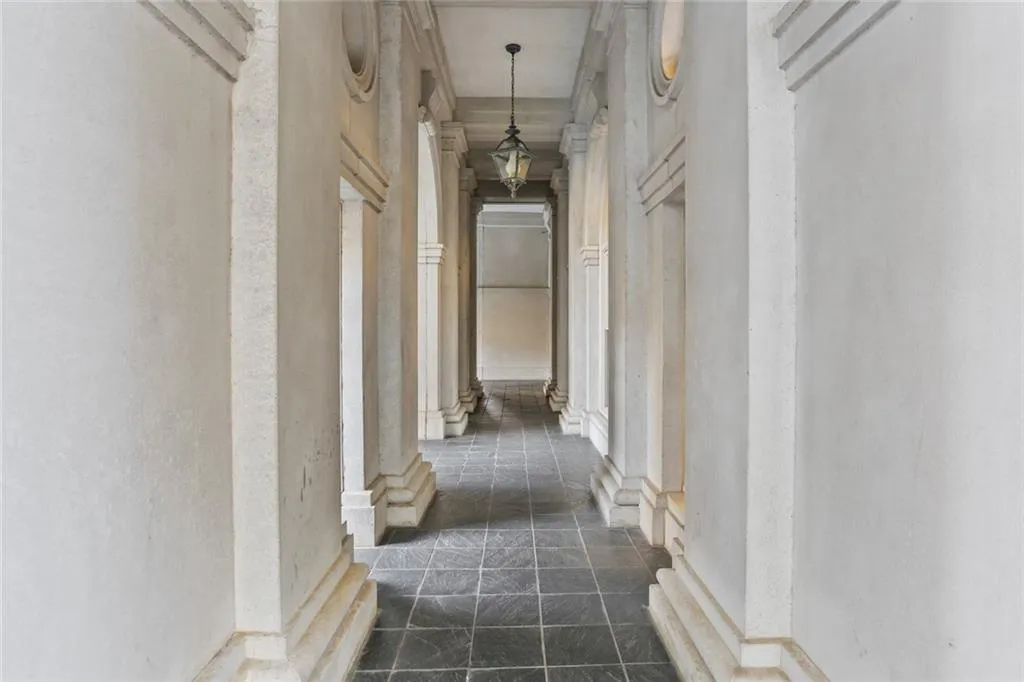 199 14th Street Ne Unit 812, Atlanta, Georgia 30309, 1 Bedroom Bedrooms, ,1 BathroomBathrooms,Residential,For Sale,199 14th Street Ne Unit 812,7644714