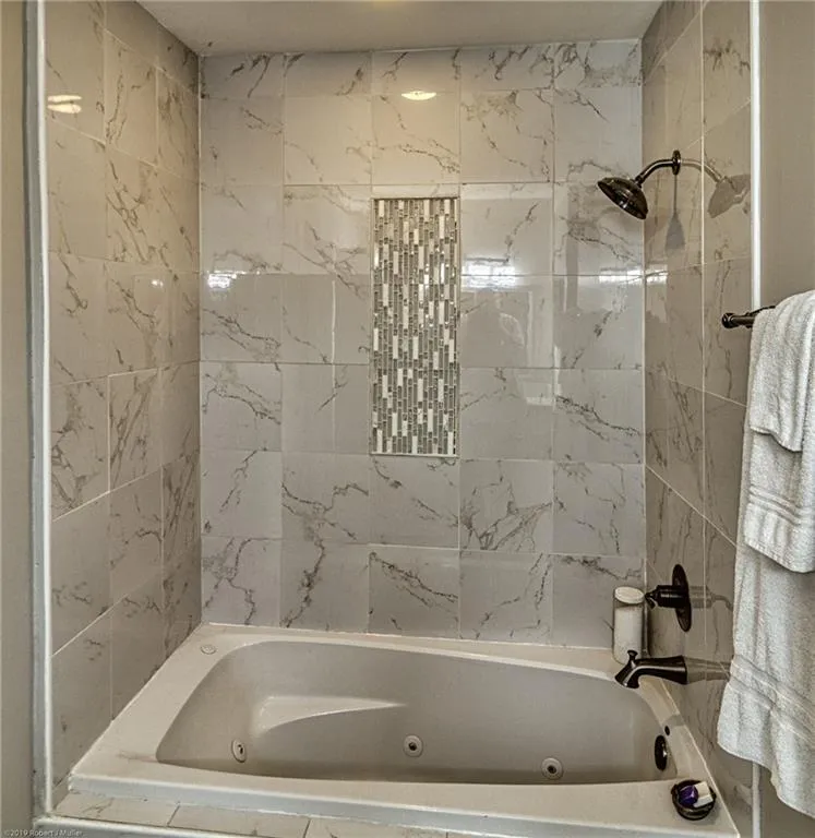 5160 Chemin De Vie, Sandy Springs, Georgia 30342, 2 Bedrooms Bedrooms, ,2 BathroomsBathrooms,Residential,Sold,5160 Chemin De Vie,6696132