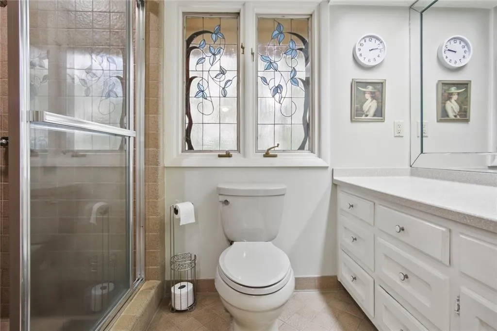 95 Cliffcreek Trace, Sandy Springs, Georgia 30350, 4 Bedrooms Bedrooms, ,3 BathroomsBathrooms,Residential,Sold,95 Cliffcreek Trace,6901815