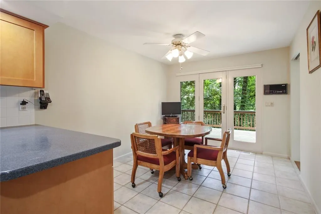 95 Cliffcreek Trace, Sandy Springs, Georgia 30350, 4 Bedrooms Bedrooms, ,3 BathroomsBathrooms,Residential,Sold,95 Cliffcreek Trace,6901815