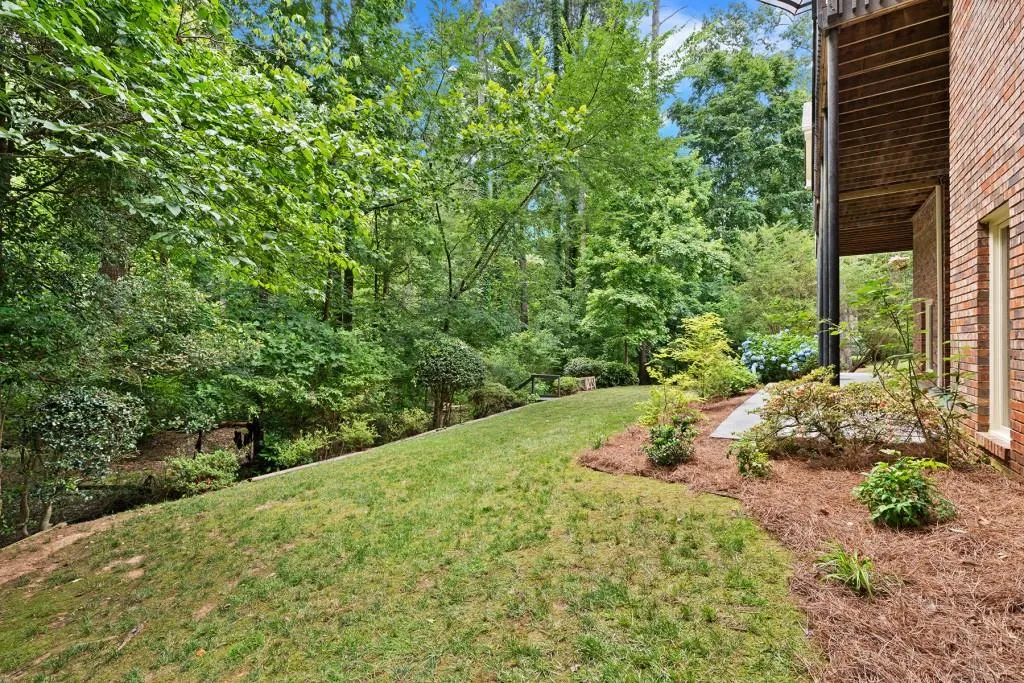 140 Wicksford Glen, Sandy Springs, Georgia 30350, 4 Bedrooms Bedrooms, ,4 BathroomsBathrooms,Residential,Sold,140 Wicksford Glen,6740812