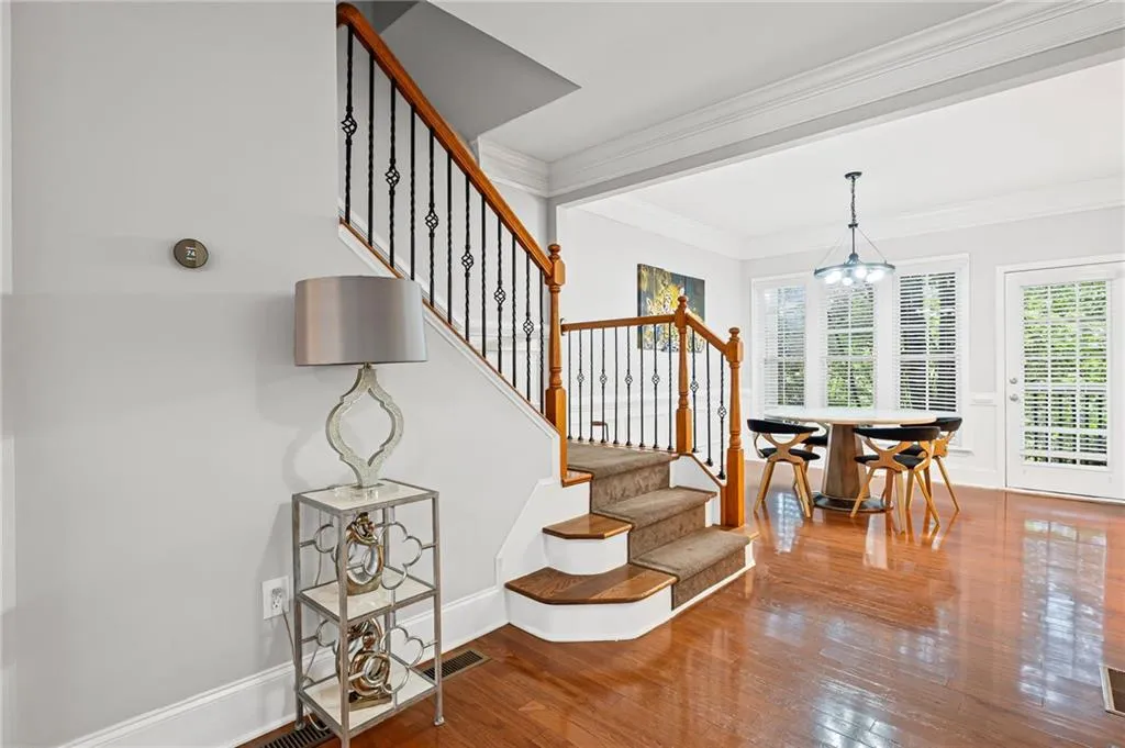 2873 Overlook Way Ne, Atlanta, Georgia 30324, 3 Bedrooms Bedrooms, ,3 BathroomsBathrooms,Residential,For Sale,2873 Overlook Way Ne,7601813
