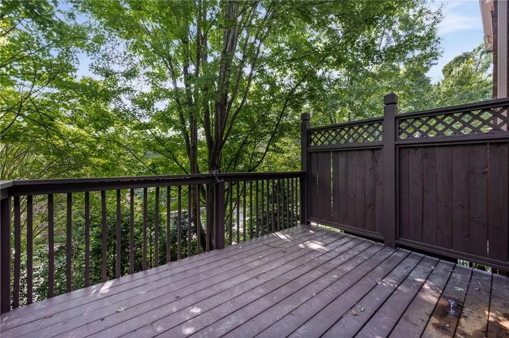 2873 Overlook Way Ne, Atlanta, Georgia 30324, 3 Bedrooms Bedrooms, ,3 BathroomsBathrooms,Residential,For Sale,2873 Overlook Way Ne,7601813