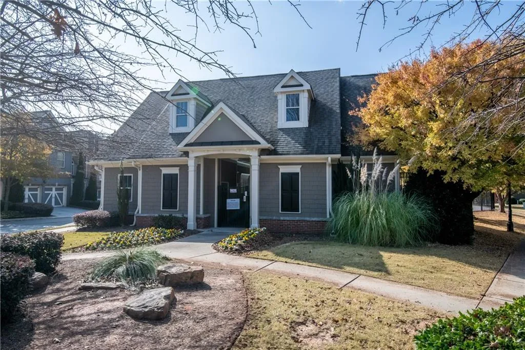 7690 Glisten Avenue, Atlanta, Georgia 30328, 4 Bedrooms Bedrooms, ,3 BathroomsBathrooms,Residential,Sold,7690 Glisten Avenue,6965454