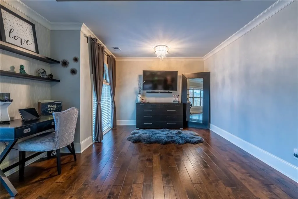 7690 Glisten Avenue, Atlanta, Georgia 30328, 4 Bedrooms Bedrooms, ,3 BathroomsBathrooms,Residential,Sold,7690 Glisten Avenue,6965454