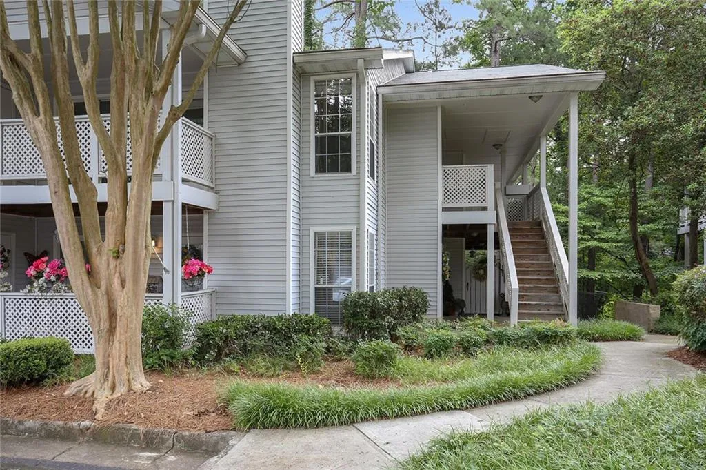 6800 Glenridge Drive Unit 6820g, Sandy Springs, Georgia 30328, 2 Bedrooms Bedrooms, ,1 BathroomBathrooms,Residential,Sold,6800 Glenridge Drive Unit 6820g,6568548
