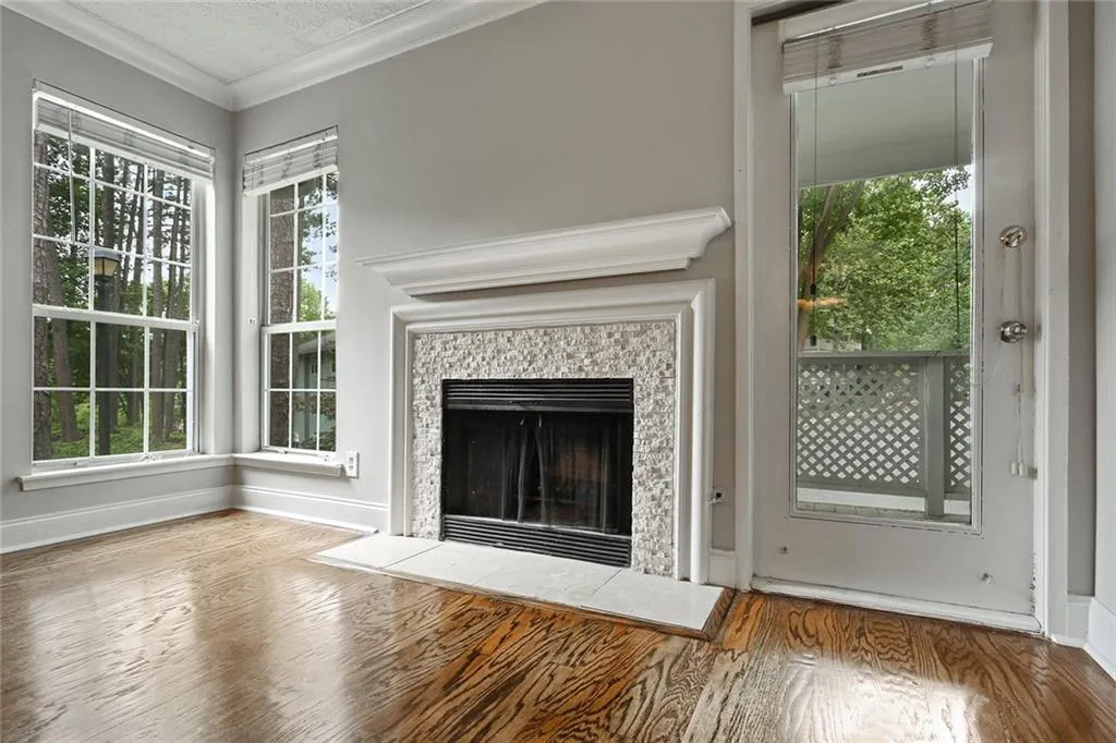 6800 Glenridge Drive Unit 6820g, Sandy Springs, Georgia 30328, 2 Bedrooms Bedrooms, ,1 BathroomBathrooms,Residential,Sold,6800 Glenridge Drive Unit 6820g,6568548