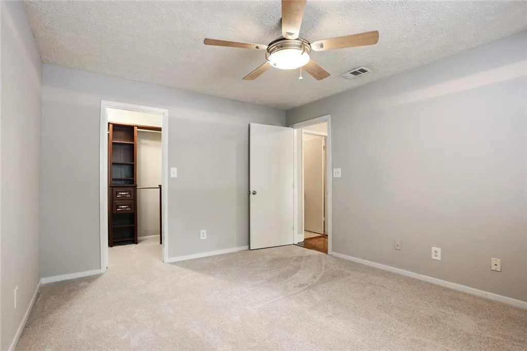 6800 Glenridge Drive Unit 6820g, Sandy Springs, Georgia 30328, 2 Bedrooms Bedrooms, ,1 BathroomBathrooms,Residential,Sold,6800 Glenridge Drive Unit 6820g,6568548