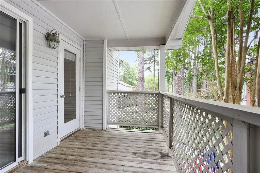 6800 Glenridge Drive Unit 6820g, Sandy Springs, Georgia 30328, 2 Bedrooms Bedrooms, ,1 BathroomBathrooms,Residential,Sold,6800 Glenridge Drive Unit 6820g,6568548