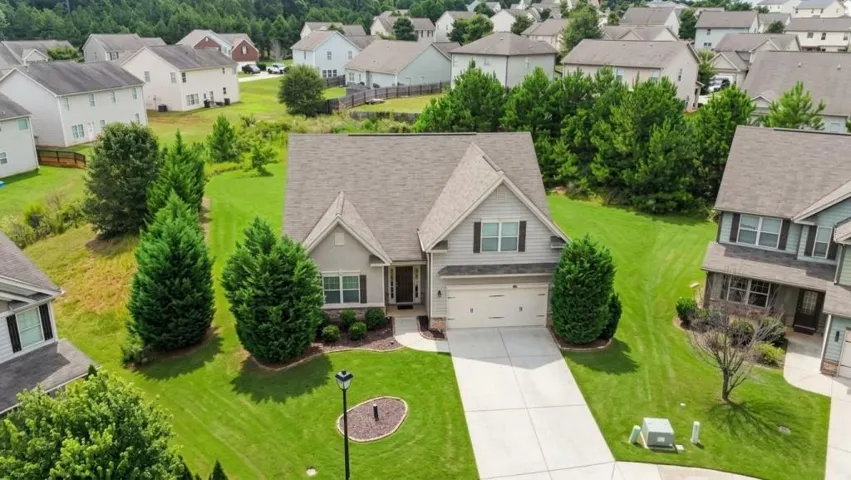 1966 Villa Spring Court, Dacula, Georgia 30019
