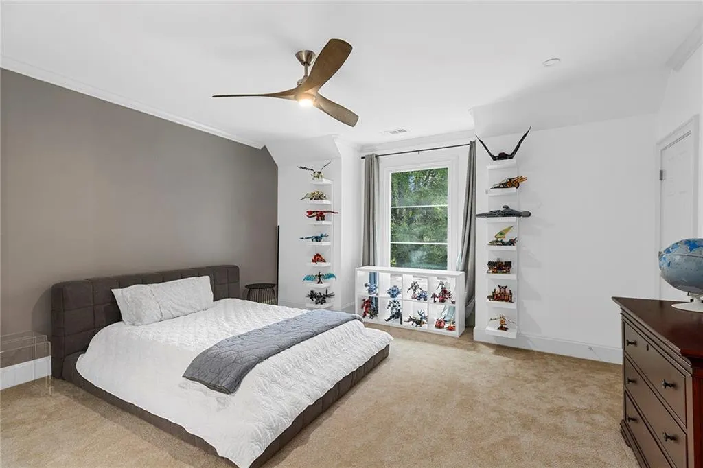 235 Helmsley Drive, Sandy Springs, Georgia 30327, 6 Bedrooms Bedrooms, ,5 BathroomsBathrooms,Residential,Sold,235 Helmsley Drive,7099830