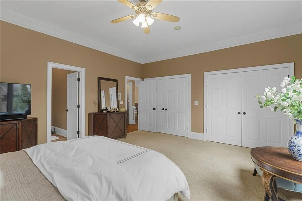 235 Helmsley Drive, Sandy Springs, Georgia 30327, 6 Bedrooms Bedrooms, ,5 BathroomsBathrooms,Residential,Sold,235 Helmsley Drive,7099830