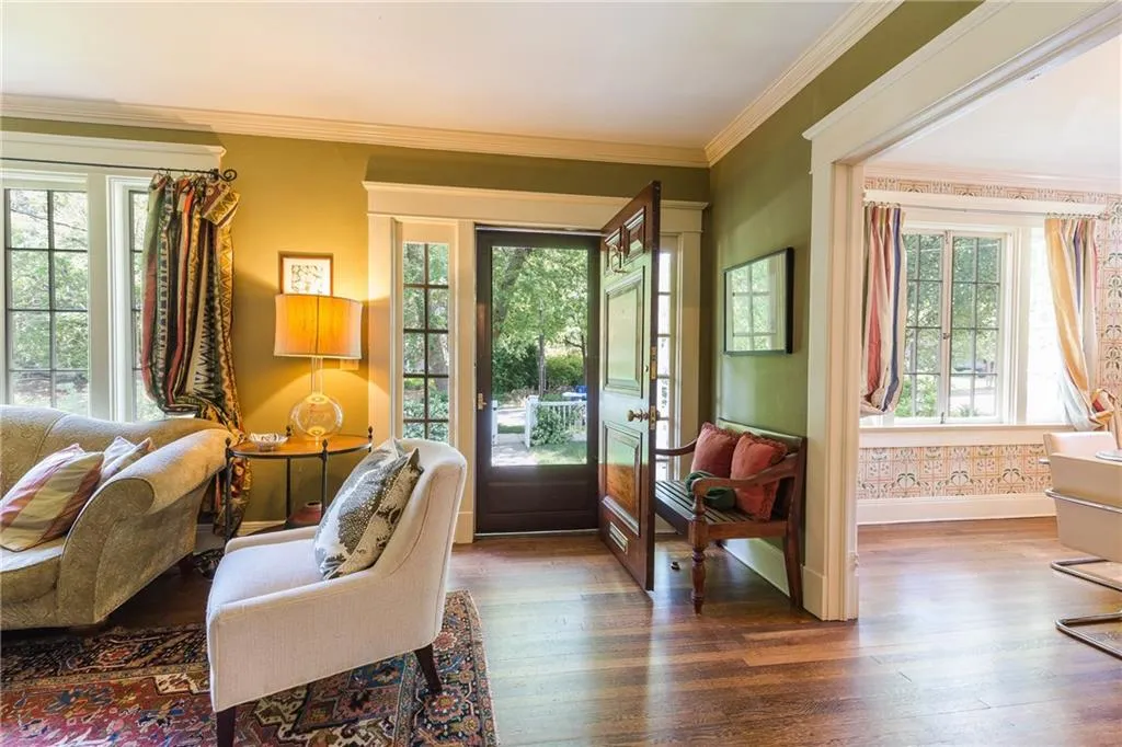 36 Standish Avenue Nw, Atlanta, Georgia 30309, 5 Bedrooms Bedrooms, ,3 BathroomsBathrooms,Residential,Sold,36 Standish Avenue Nw,6008529