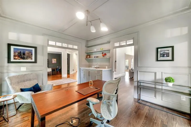 3925 Sheldon Drive Ne, Atlanta, Georgia 30342, 6 Bedrooms Bedrooms, ,5 BathroomsBathrooms,Residential,For Sale,3925 Sheldon Drive Ne,7633147