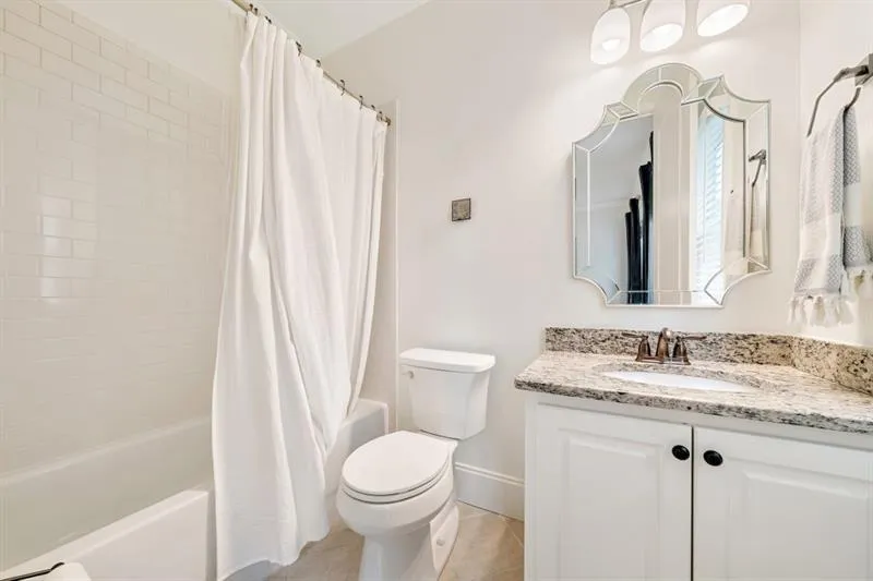 3925 Sheldon Drive Ne, Atlanta, Georgia 30342, 6 Bedrooms Bedrooms, ,5 BathroomsBathrooms,Residential,For Sale,3925 Sheldon Drive Ne,7633147