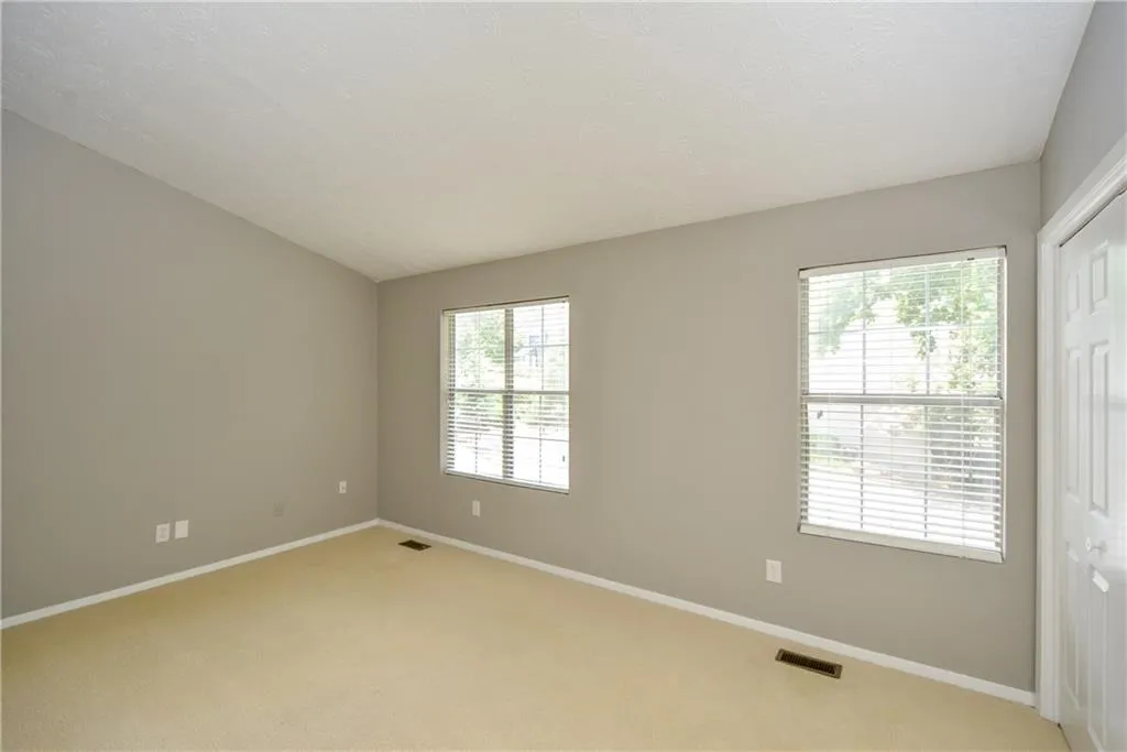 1301 Wedgewood Court, Sandy Springs, Georgia 30350, 2 Bedrooms Bedrooms, ,2 BathroomsBathrooms,Residential,Sold,1301 Wedgewood Court,6030000