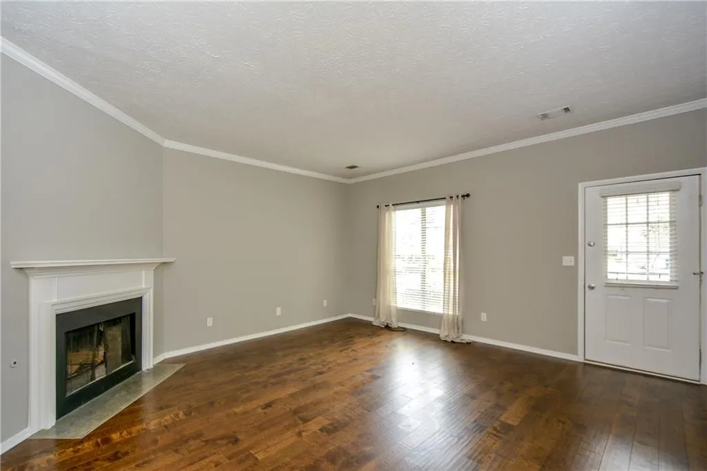 1301 Wedgewood Court, Sandy Springs, Georgia 30350, 2 Bedrooms Bedrooms, ,2 BathroomsBathrooms,Residential,Sold,1301 Wedgewood Court,6030000