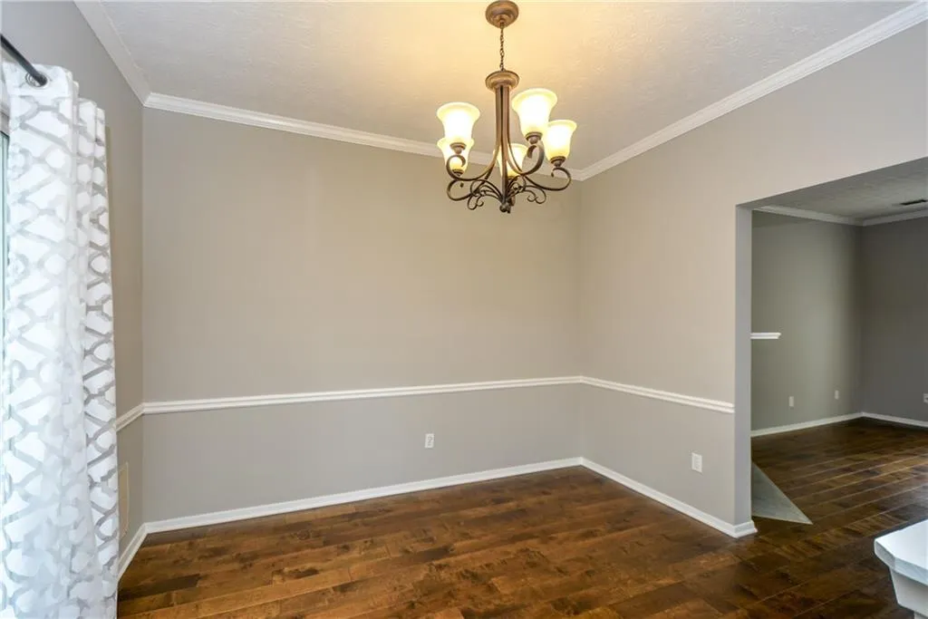 1301 Wedgewood Court, Sandy Springs, Georgia 30350, 2 Bedrooms Bedrooms, ,2 BathroomsBathrooms,Residential,Sold,1301 Wedgewood Court,6030000