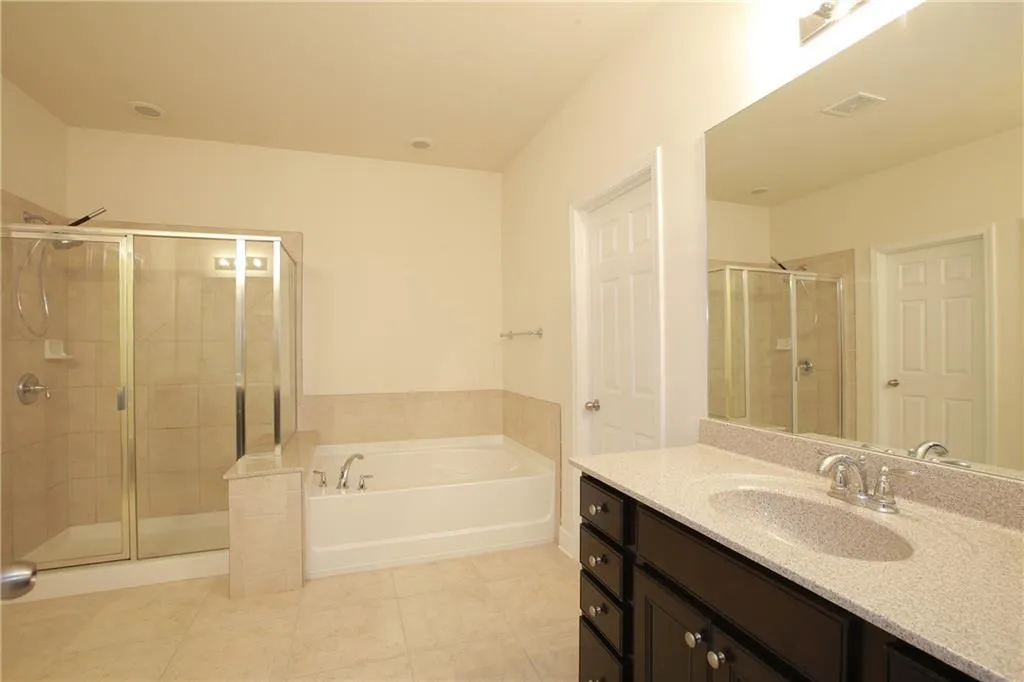 844 Northam Lane Ne, Sandy Springs, Georgia 30342, 3 Bedrooms Bedrooms, ,3 BathroomsBathrooms,Residential,Sold,844 Northam Lane Ne,5743686
