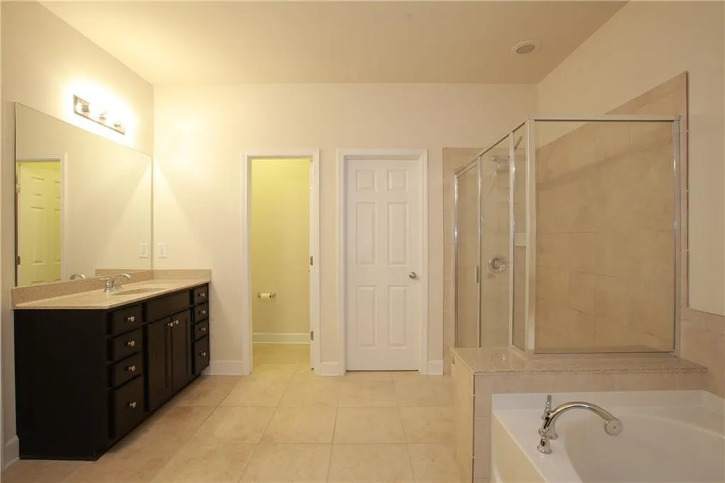 844 Northam Lane Ne, Sandy Springs, Georgia 30342, 3 Bedrooms Bedrooms, ,3 BathroomsBathrooms,Residential,Sold,844 Northam Lane Ne,5743686